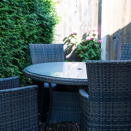 West Clandon The Cedars B&B 외부 사진
